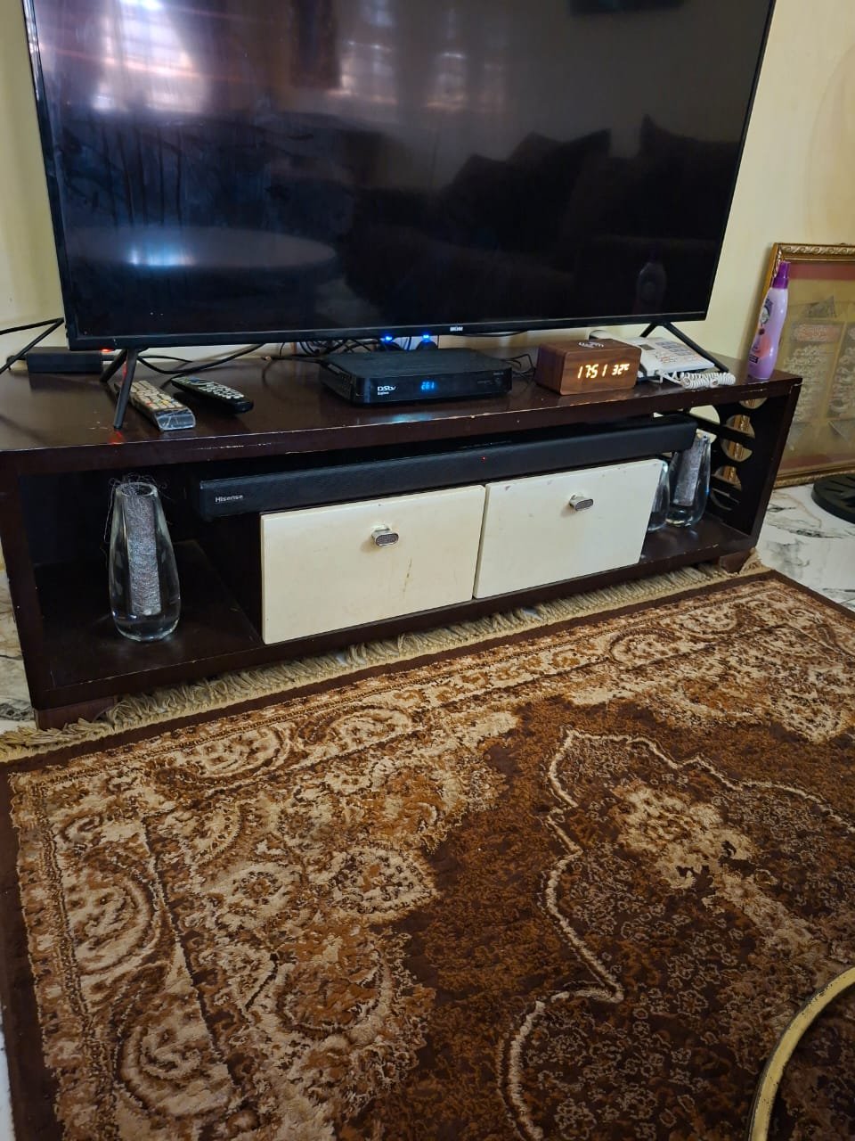 Smart TV clean